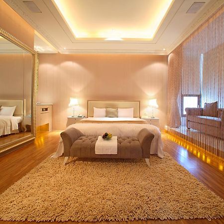 Changhua Laurel Boutique Motel Екстериор снимка