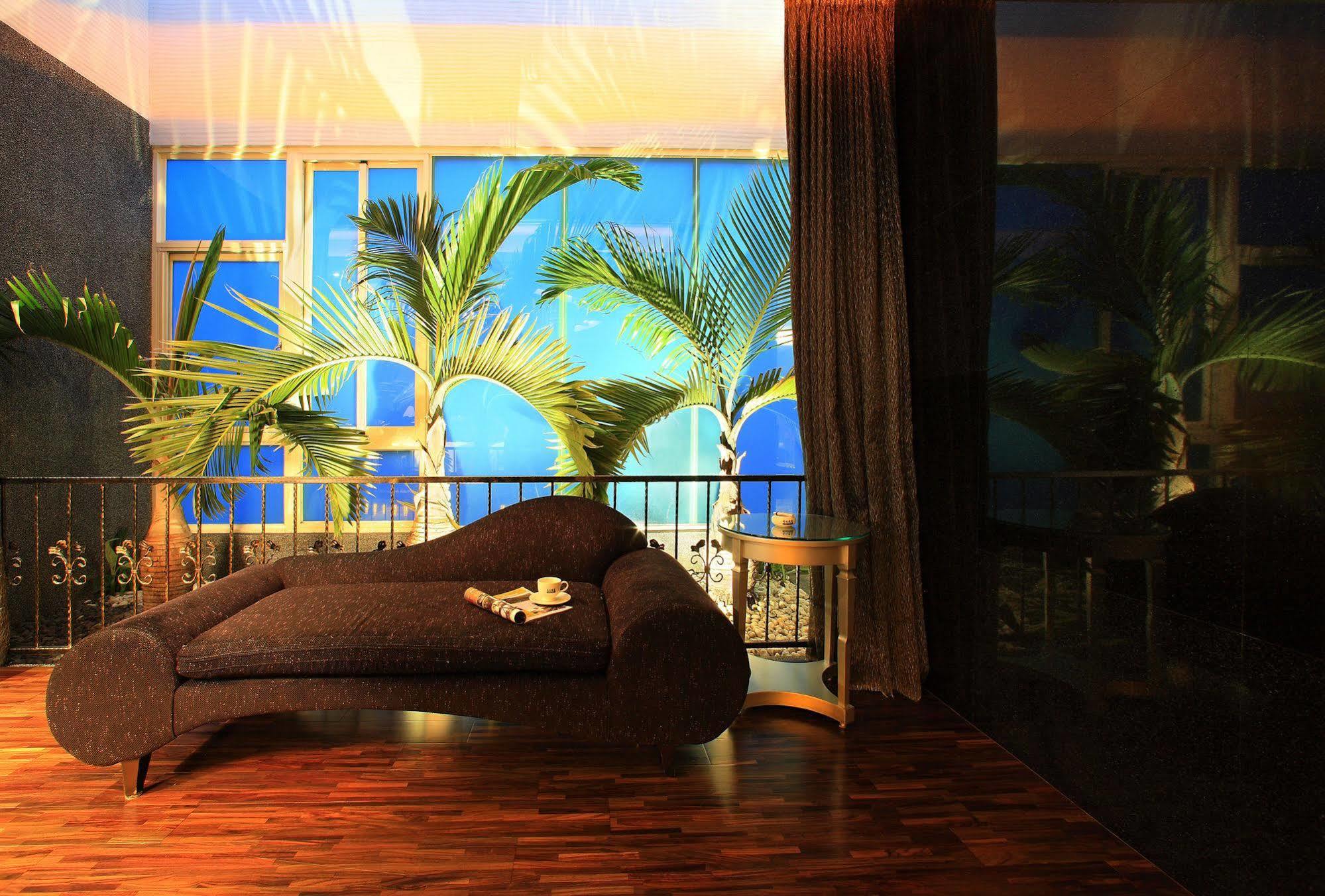 Changhua Laurel Boutique Motel Екстериор снимка